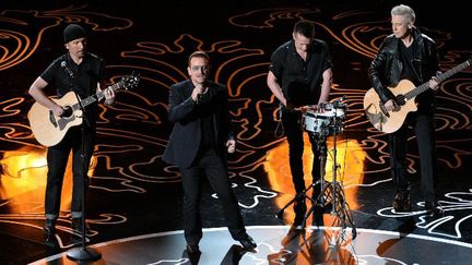 U2 sur scène aux Oscars 2014
 (KEVIN WINTER / GETTY IMAGES NORTH AMERICA / AFP)