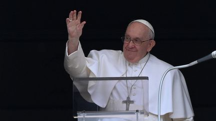 Le pape François, au Vatican, le 23 avril 2023. (VINCENZO PINTO / AFP)