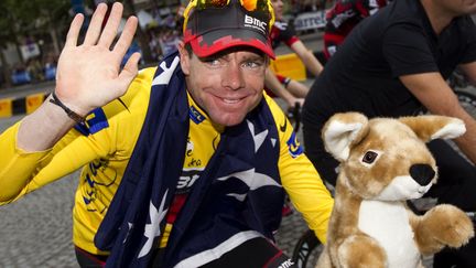 L'Australien Cadel Evans le 24 juillet 2011 sur les Champs-Elysées (JOEL SAGET / AFP)