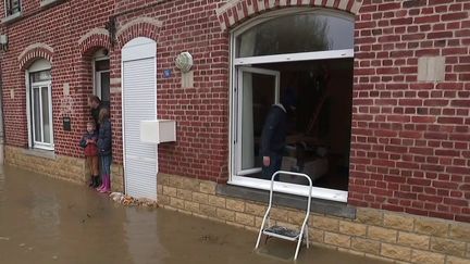 Inondations dans le Nord : la commune de Merville touchée par la montée des eaux (France 3)