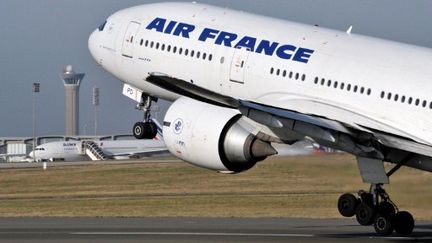 Air France communiquera ses prévisions de trafic jeudi. (ERIC PIERMONT / AFP)