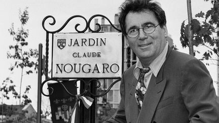 Claude Nougaro en 1992 lors de l'inauguration du square des Minimes à Toulouse
 (PHOTOPQR/LA DEPECHE DU MIDI)