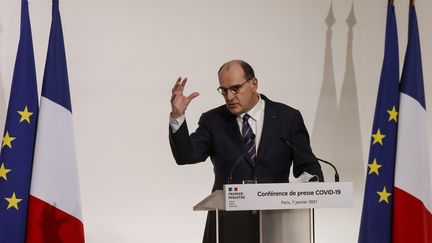 Le Premier ministre Jean Castex lors d'une conférence de presse sur la stratégie contre le Covid-19, à Paris (France) le 7 janvier 2021 (LUDOVIC MARIN / AFP)