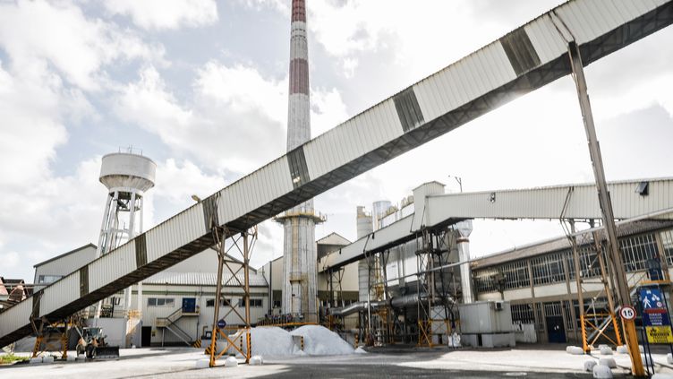 The Duralex factory in La Chapelle-Saint-Mesmin (Loiret), had to slow down its production due to energy inflation, on November 2, 2022. (TERESA SUAREZ / EPA)