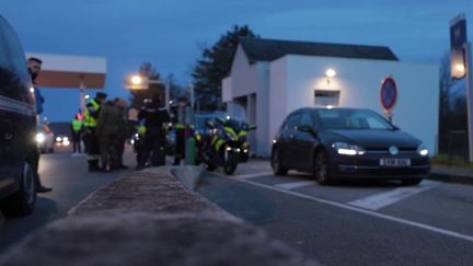 Hausse de la mortalité sur les routes : l'absence de sanction pour les petits excès de vitesse pointée du doigt (France 2)