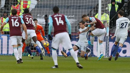 Arnautovic (West Ham) marque contre Chelsea