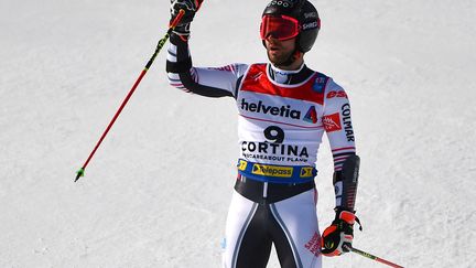 Mathieu Faivre champion du monde du slalom géant, vendredi 19 février. (ANDREAS SOLARO / AFP)