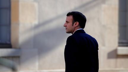 Le président de la République Emmanuel Macron lors d'un discours à l'Ecole militaire, à Paris, le 7 février 2020. (FRANCOIS MORI / POOL / AFP)