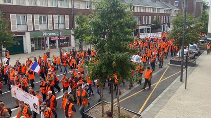 La manifestation de chasseurs à Amiens (Picardie), le 18 septembre 2021.
 (CLAUDIA CALMEL / RADIO FRANCE)