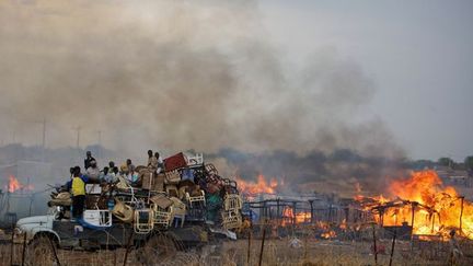 Les réfugiés fuient au Soudan du Sud les combats dus à des contentieux territoriaux entre l'armée soudanaise et des rebelles de la branche Nord du Mouvement de libération des peuples du Soudan (SPLM-N). Les violences touchent les provinces du Kordofan-Sud et du Nil  Bleu, au sud du Soudan, près de la frontière.

Les habitants du Nil Bleu, environ 110.000 personnes, sont partis vers l’Etat du Haut-Nil dans les camps de Doro et Jammam.

	Les autres, ceux de la région de Kordofan-Sud, ont trouvé refuge dans les camp de Yida et, dans une moindre mesure, Nyiel et Pariang. (REUTERS/Ho New)