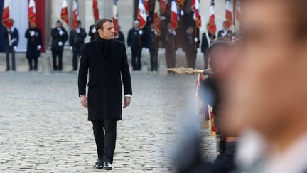 Emmanuel Macron, le 2 décembre 2019 dans la cour des Invalides.&nbsp; (THIBAULT CAMUS / AP)