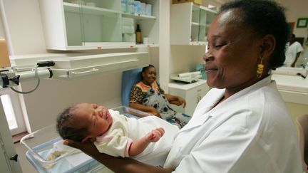 Naissance à la maternité de Mamoudzou à Mayotte (RICHARD BOUHET / AFP)