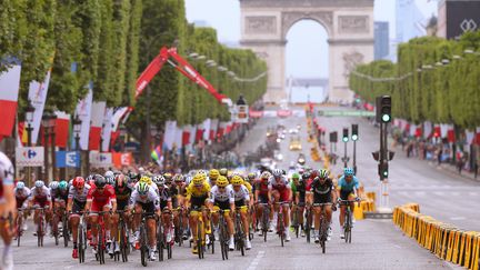 Arrivée sur les Champs Elysées du Tour de France 2017. (GETTY IMAGES)