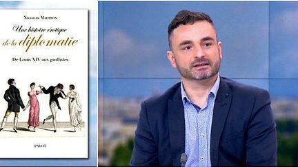 Nicolas Mietton auteur du livre "Une histoire érotique de la diplomatie" sur le plateau de France 2
 (France 2 / Culturebox)