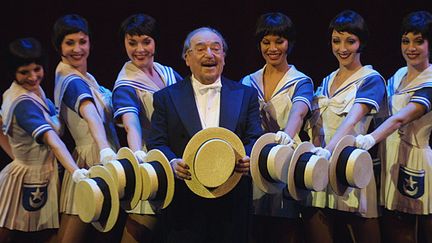 Jean-Marc Thibault dans Mistinguett de Jérôme Savary
 (FRANCOIS GUILLOT / AFP)