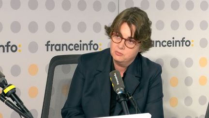 Laurence des Cars, présidente directrice du Musée du Louvre, était l'invitée de franceinfo vendredi 6 janvier 2023. (CAPTURE ECRAN / FRANCEINFO)