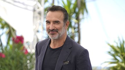 Jean Dujardin au Festival de Cannes (Alpes-Maritimes), le 17 juin 2021. (BRYNN ANDERSON / AP / SIPA)