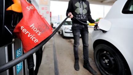 Carburant : ce qu'on sait des fameux "stocks stratégiques"