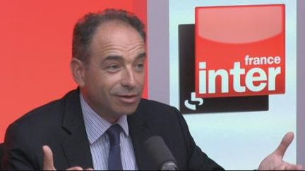 Pour Jean-François Copé, l'avenir de l'école", c'est "le suivi personnalisé". (France Inter)