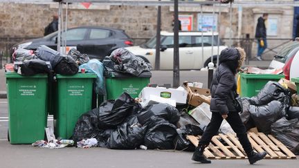 Grève des éboueurs à Paris (illustration). (LE PARISIEN / ARNAUD JOURNOIS / MAXPPP)