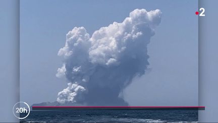 Nouvelle-Zélande : l'éruption du volcan de White Island fait cinq morts et plusieurs blessés