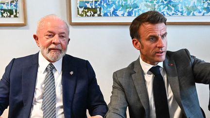 Les Présidents français et brésilien Emmanuel Macron et Lula en désaccord sur l'accord de libre-échange UE-Mercosur (photo d'illustration) (EMMANUEL DUNAND / POOL / AFP)