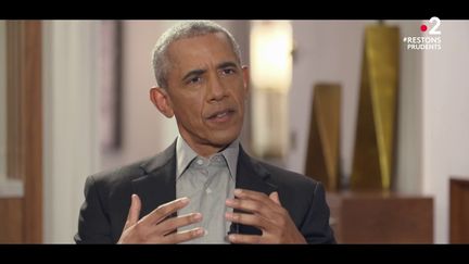 L'ancien président des Etats-Unis, Barack Obama, lors d'une interview pour France 2, le 17 novembre 2020. (FRANCE 2)