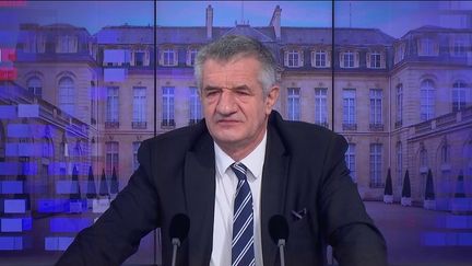 Le candidat Résistons à l'élection présidentielle Jean Lassalle sur franceinfo le dimanche 3 avril 2022. (FRANCEINFO / RADIOFRANCE)