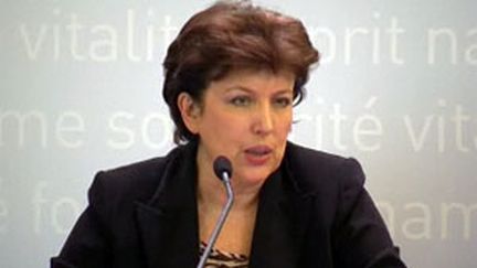 Roselyne Bachelot lors de sa conférence de presse du jeudi 26 novembre 2009