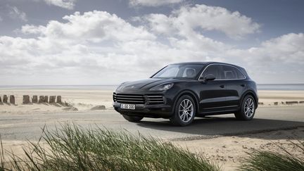 Un SUV sportif, performant et familial à la fois avec ses 4 portes. (PORSCHE POUR FRANCE INFO)