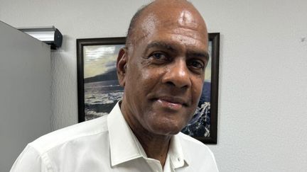 Serge Letchimy, le Président de la Collectivité de Martinique en visite en Guadeloupe ce 6 novembre 2024 (Jean-Marie Mavounzy - Guadeloupe la 1ère)