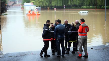 Inondations qui ont touch&eacute; Bruay-la-Buissi&egrave;re (Pas-de-Calais), le 31 mai 2016. (MAXPPP)