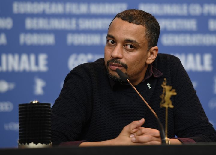 Le cinéaste soudanais&nbsp;Suhaib Gasmelbari lors d'une conférence de presse en marge de la 69e édition de la Berlinale,&nbsp;le 16 février 2019, à Berlin (Allemagne).&nbsp; (EKATERINA CHESNOKOVA / SPUTNIK)