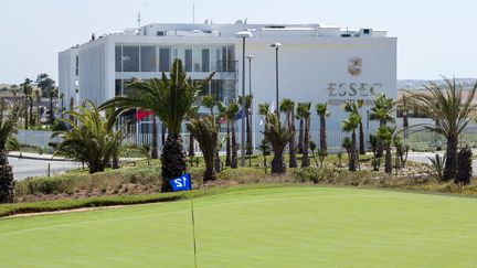 Le campus de l'Essec, Business School au Maroc, inauguré en juin 2017, à proximité de la ville de Kénitra, à 20 km de la capitale Rabat. (FADEL SENNA / AFP)