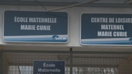 Covid-19 : le gouvernement maintient son cap pour les écoles