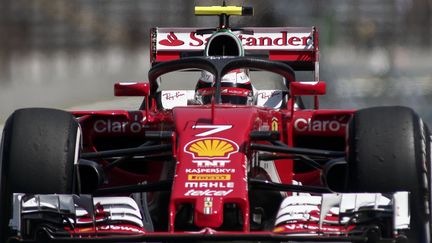 Un "halo" protège la tête du pilote de cette Formule 1.  (MIGUEL SCHINCARIOL / AFP)