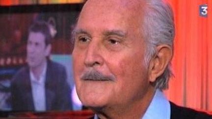 Face à face exceptionnel avec le grand écrivain mexicain Carlos Fuentes
 (Culturebox)