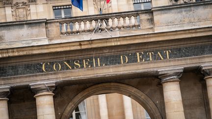 L'entrée du Conseil d'Etat, à Paris (photo d'illustration). (XOSE BOUZAS / AFP)