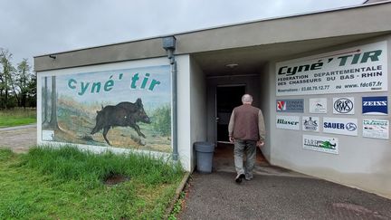 Le Cyné'tir, près de Strasbourg (Bas-Rhin), un simulateur pour les chasseurs. Octobre 2022 (BENJAMIN ILLY / FRANCEINFO / RADIO FRANCE)