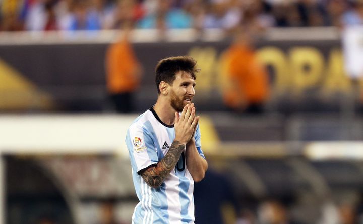 Lionel Messi ainda perdeu na final, em 26 de junho de 2016, contra o Chile.  (Chin Lang / Norfoto / AFP)