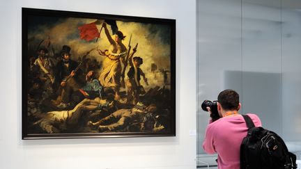 "La libert&eacute; guidant le peuple", au Louvre-Lens, le 3 d&eacute;cembre 2012. (PHILIPPE HUGUEN / AFP)