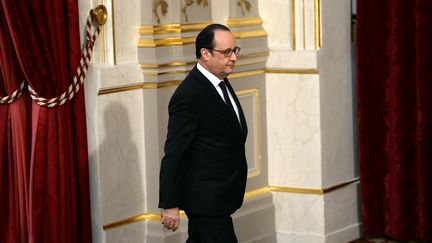 Déchéance de nationalité : François Hollande jette l'éponge