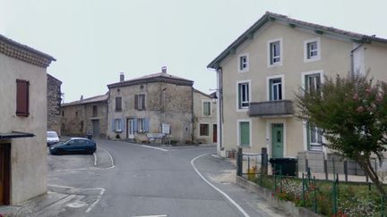 La rue principale de Montvendre (Drôme), en septembre 2008. (GGOGLE MAPS / FRANCEINFO)