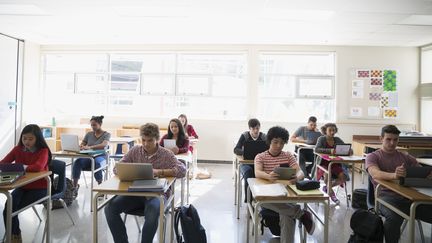 A l'école, le numérique divise