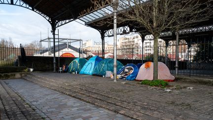 Tents in Paris, February 13, 2024. (RICCARDO MILANI / HANS LUCAS / AFP)