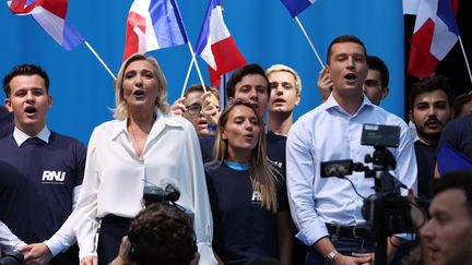 Marine Le Pen and Jordan Bardella at the National Rally summer school in Beaucaire (Gard), September 16, 2023. (PASCAL GUYOT / AFP)