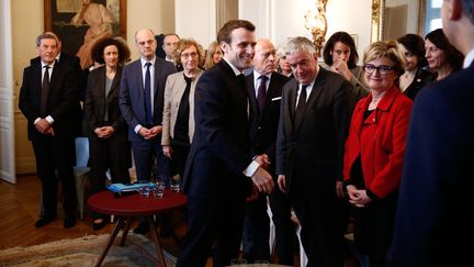 Emmanuel Macron à la rencontre d'élus de Saône-et-Loire, le 7 février 2019. (MAXPPP)