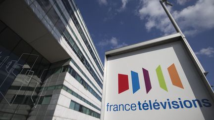 France Télévisions, "qui détient les droits de diffusion des Jeux Olympiques de Paris 2024, investit de nouveau dans la diffusion et la promotion des équipes et athlètes français", s'est félicité le groupe du service public.&nbsp; (JOEL SAGET / AFP)