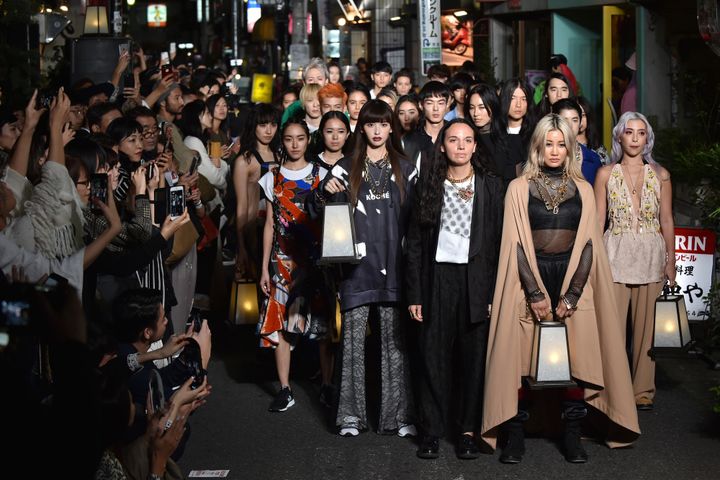 Hoché printemps-été 2017, à la Tokyo Fashion week, octobre 2017
 (KAZUHIRO NOGI / AFP)