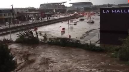 Haute-Corse : un centre commercial inondé évacué en urgence à Furiani